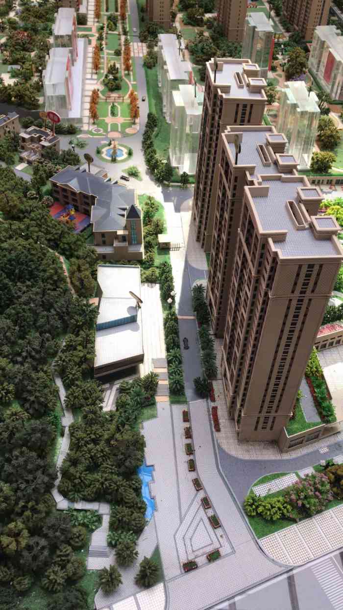 五矿万境蓝山-"为了升级别我真的是很拼了,在自己小区逛的.