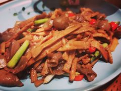 -甜阿姨·天台花园私房菜(万松园店)