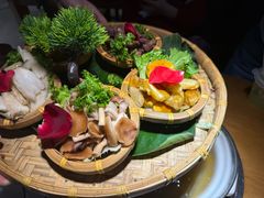 -菌彩云南野生菌火锅(万达广场店)