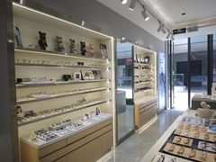 -视野联行眼镜·蔡司·尼康·豪雅·依视路(青浦宝龙店)