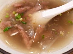 陈家牛肉羹-陈家生煎(世茂双子塔店)