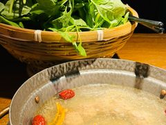 -吃饭皇帝大土家民族菜(正大广场店)