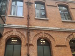 -潮一不贰·法式甜品·生日蛋糕·西式简餐(外滩店)