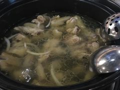 -东椰·海南椰子鸡火锅(朝阳门店)