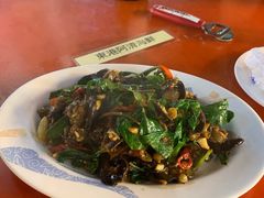 -六合夜市