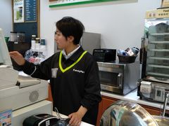 -全家便利店(四平路六店)