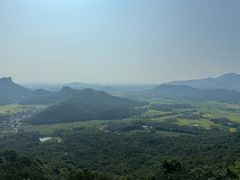 -马仁奇峰