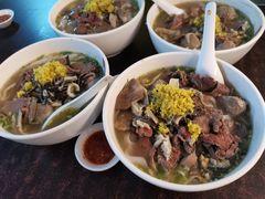 -潮镇老尾牛杂(环城西路店)