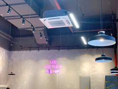 大堂-chicken plus韩国炸鸡(城阳店)