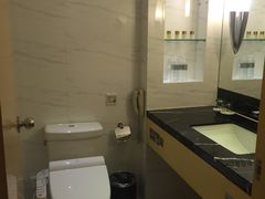 -上海新锦江大酒店