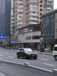 -苑苑发型设计