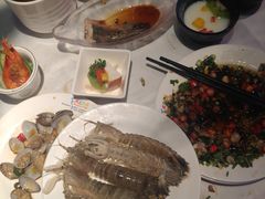 -领鲜活海鲜榴莲自助火锅(东门店)