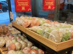 -顶东面包花园·生日蛋糕(世博店)