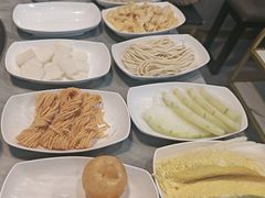 -光头药膳鸡(莱茵小镇店)