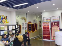 -缤纷鸟美术书法(汉神购物广场校区)