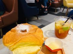 -港丽餐厅(高德置地店)