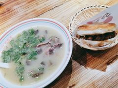 -王全兴鸡血汤鸡汤饭(交通路店)