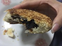 枣泥烧饼-朱记小郑酥烧饼(建康路店)