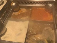 -海底捞火锅鲜切牛肉主题店(长寿路店)