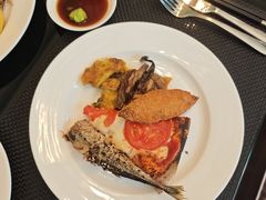 -圣丰索菲特·2 On 988 Café 自助餐厅