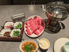 -鼎鼎香·港式火锅(北京SKP店)