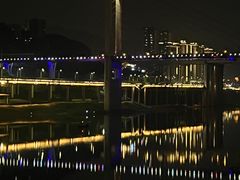 -渔人湾码头海鲜市场负二楼