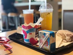 -麦当劳(展览路店)