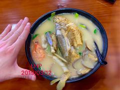 大黄鱼海鲜面-台州老六海鲜面馆(上南总店)