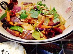 麻辣香锅-集草轩·重庆麻辣烤鱼(西湖道店)