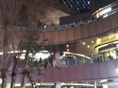 -宝龙城(杭州滨江店)