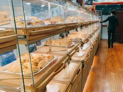 面包甜点陈列柜-新侨三宝乐面包店(崇文门店)