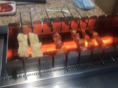 现穿羊肉串-丰茂烤串(六里桥店)
