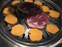-韩聚屋韩国烤肉餐厅(新北万达店)