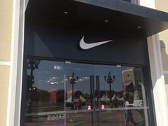 -NIKE品牌体验店(北京蓝色港湾店)