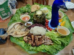 -沐毫傣泐云南菜孔雀宴•手抓饭傣味烧烤(曼听公园店)