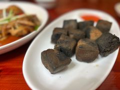 -芦茨金富饭庄·25年老字号·专做稻草鸡