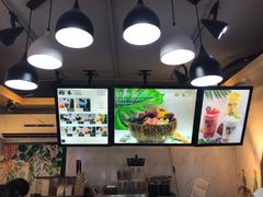 -津椰本·海南正宗椰奶清补凉(店一店)