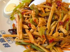 鱼香肉丝饭-丝路伊兰·兰州牛肉面(马连道店)