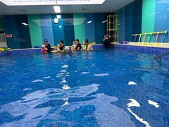 -Swim斯卫姆国际儿童游泳中心(红博中央公园店)