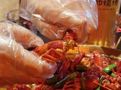 -何师烧烤Pro ·江湖川菜·小龙虾·精酿(太古里旗舰店)