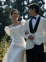 -易摄影婚纱摄影工作室