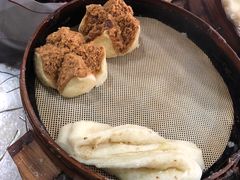 -舒小笼松针小笼包