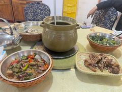 -红旗山庄(圭峰山店)