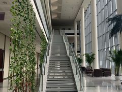 -中共上海市委党校 上海行政学院