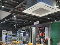 -曹掌柜小酒馆烧烤集团(宾川路店)