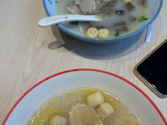 -小杨生煎(金山百联购物中心3楼店)