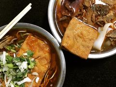 -薛记襄阳香辣牛肉面(平安路店)