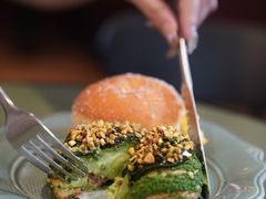 开心果树莓泡芙-TonTon(永康路店)
