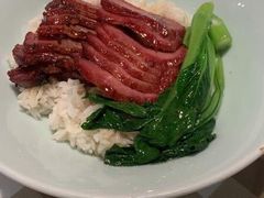 -新大咀港式茶餐厅(宝山万达店)