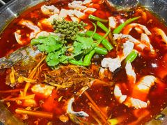-小饕荟雅安贡椒鱼鲜馆(广福桥店)
